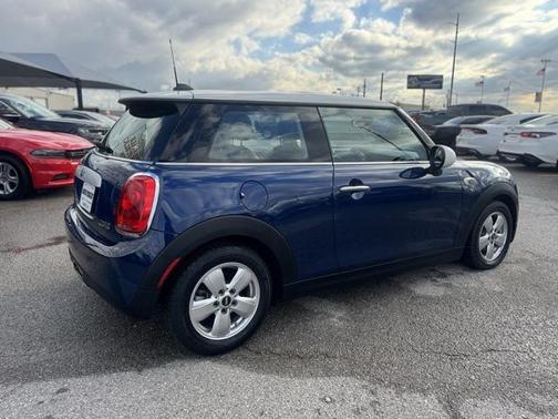 2014 MINI Hardtop Cooper
