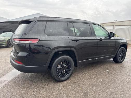 2025 Jeep Grand Cherokee L Altitude