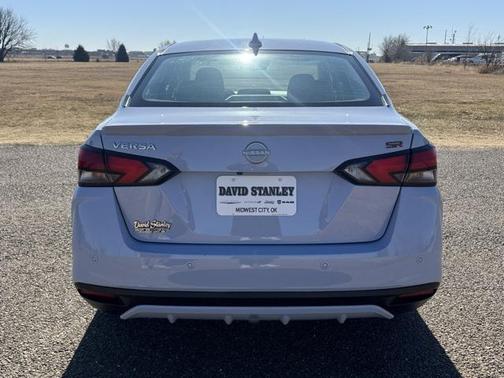 2024 Nissan Versa 1.6 S