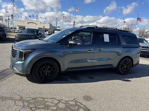 2025 Kia Carnival SX