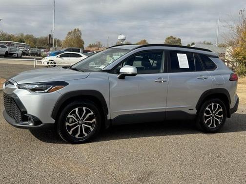 2024 Toyota Corolla Hybrid SE