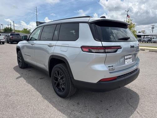 2025 Jeep Grand Cherokee L Altitude