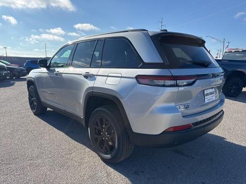 2025 Jeep Grand Cherokee Altitude