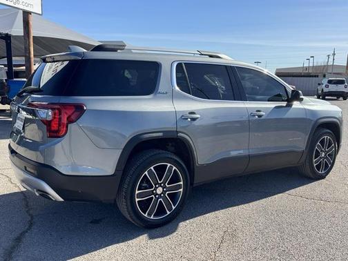 2023 GMC Acadia FWD SLT