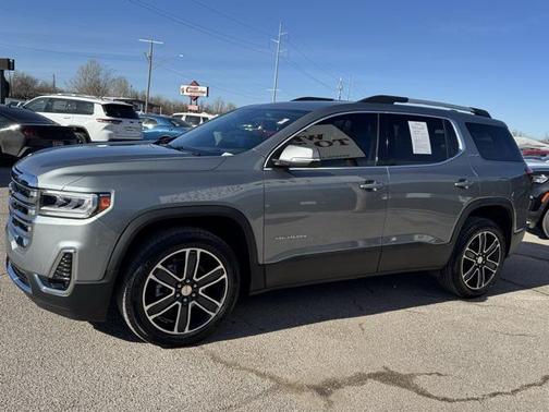 2023 GMC Acadia FWD SLT