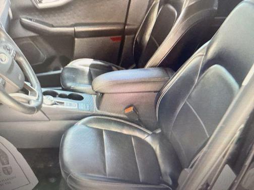 Agate Black Metallic 2020 Ford Escape SEL