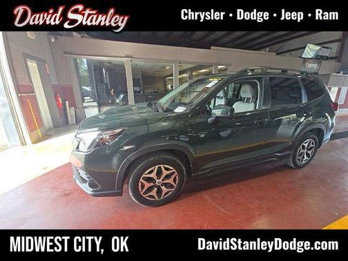 2023 Subaru Forester Premium