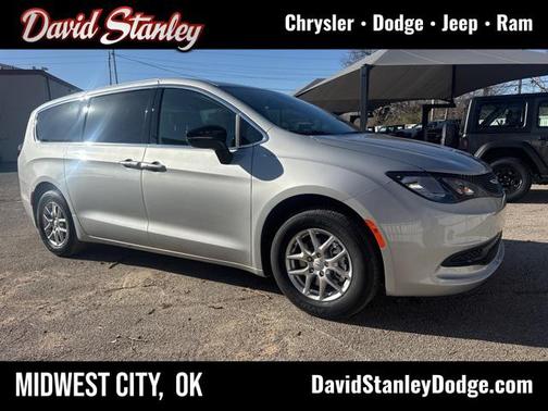 2026 Chrysler Voyager LX