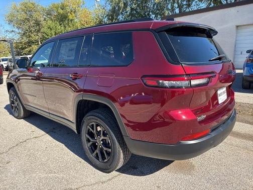 2025 Jeep Grand Cherokee L Altitude