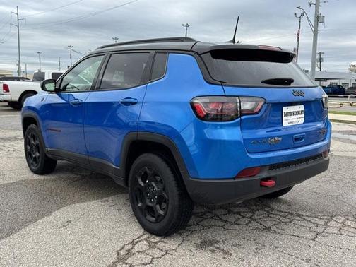2023 Jeep Compass Trailhawk