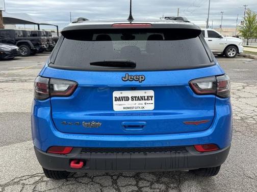 2023 Jeep Compass Trailhawk