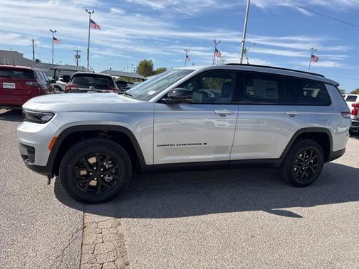 2025 Jeep Grand Cherokee L Altitude