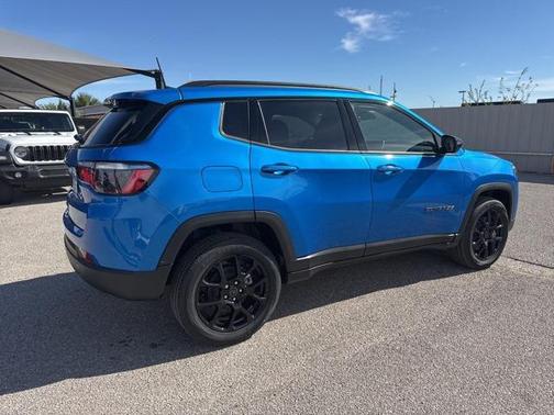 2026 Jeep Compass Latitude