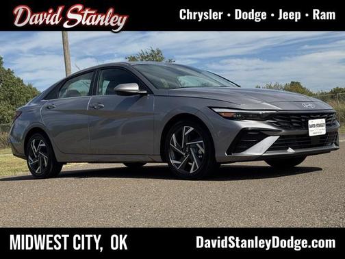 2025 Hyundai ELANTRA SEL