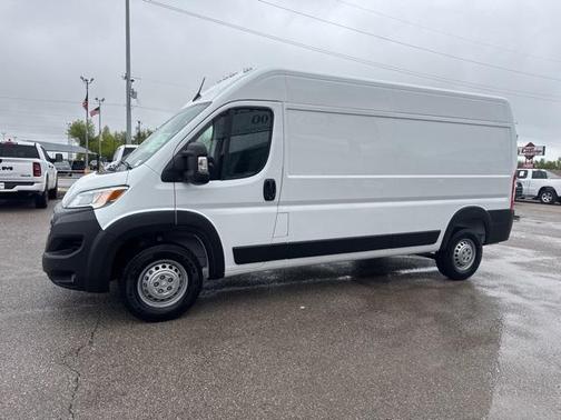 2025 RAM ProMaster 2500 Tradesman