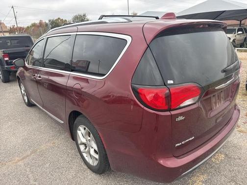 2018 Chrysler Pacifica Touring-L Plus