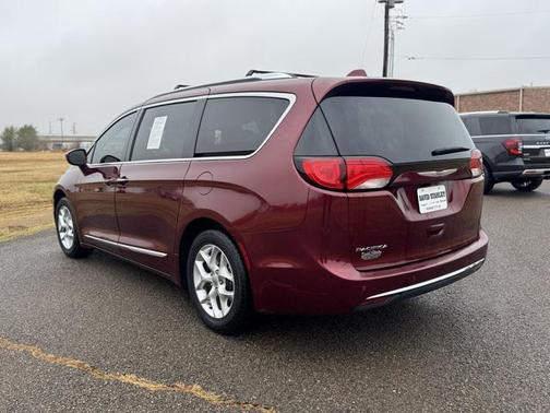 2018 Chrysler Pacifica Touring-L Plus