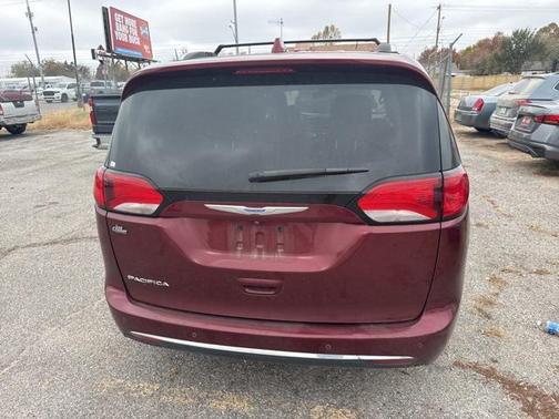 2018 Chrysler Pacifica Touring-L Plus