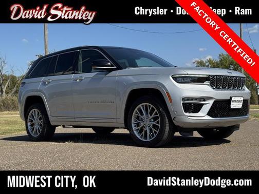 2022 Jeep Grand Cherokee Summit
