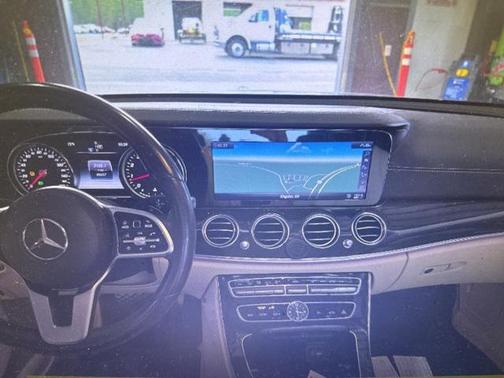 2019 Mercedes-Benz E-Class E 300