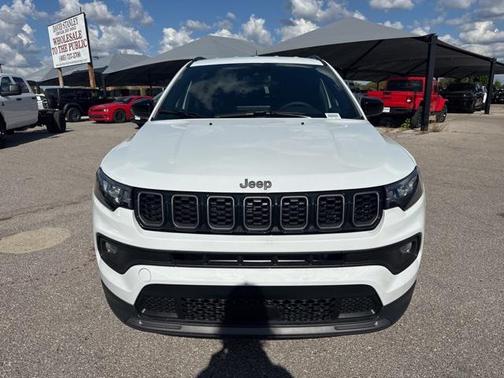 2026 Jeep Compass Latitude