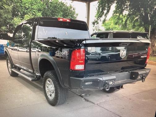 2018 RAM 2500 Tradesman Crew Cab 4x4 6'4' Box