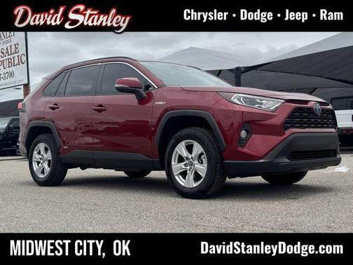 2020 Toyota RAV4 Hybrid XLE