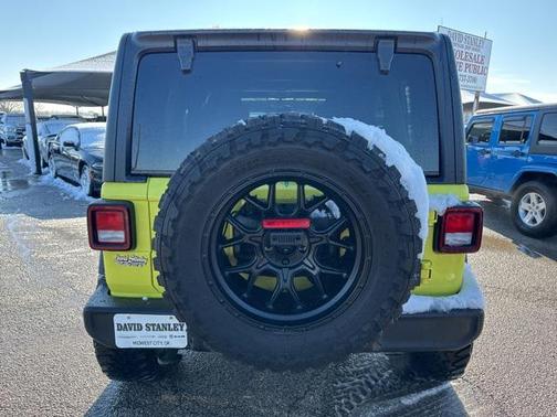 2022 Jeep Wrangler Unlimited Sport