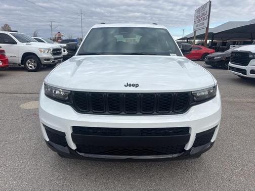 2025 Jeep Grand Cherokee L Altitude