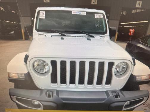 2023 Jeep Gladiator Overland