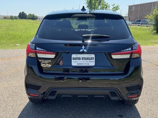 2024 Mitsubishi Outlander Sport SE