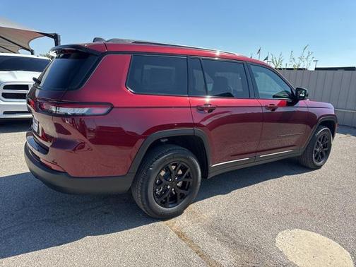 2025 Jeep Grand Cherokee L Altitude
