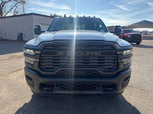 2026 RAM 3500 Tradesman Crew Cab 4x4 8' Box
