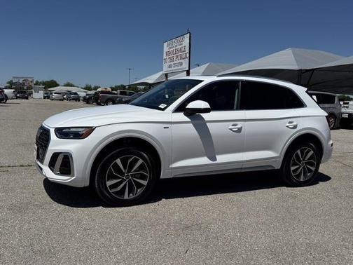 2024 Audi Q5 45 S line Premium Plus