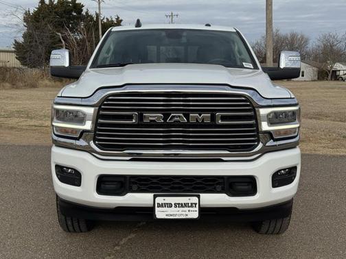 2024 RAM 2500 Laramie Crew Cab 4x4 6'4' Box