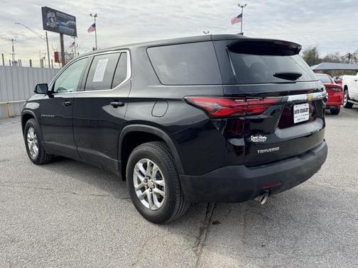 2023 Chevrolet Traverse LS