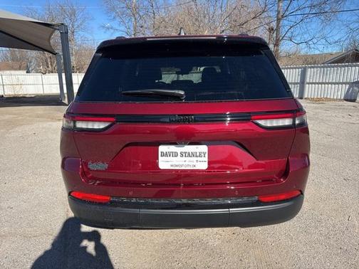 2025 Jeep Grand Cherokee Altitude