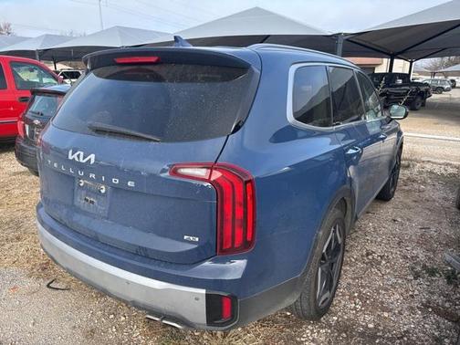 2023 Kia Telluride S