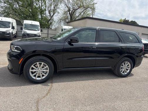 DB Black Clearcoat 2026 Dodge Durango GT RWD
