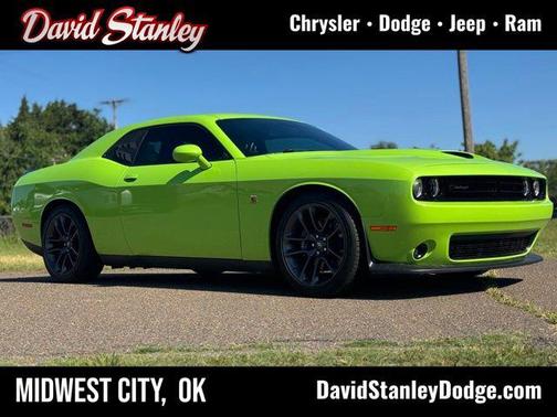 Sublime Metallic Clearcoat 2023 Dodge Challenger R/T Scat Pack