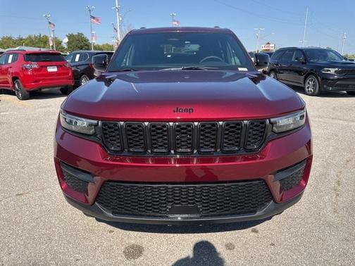 2025 Jeep Grand Cherokee Altitude