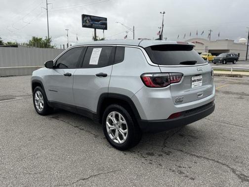 2024 Jeep Compass Sport