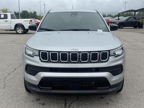 2024 Jeep Compass Sport