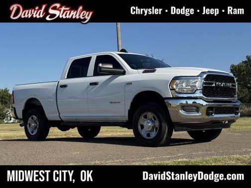 2021 RAM 2500 Tradesman Crew Cab 4x4 6'4' Box