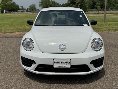 2018 Volkswagen Beetle 2.0T S