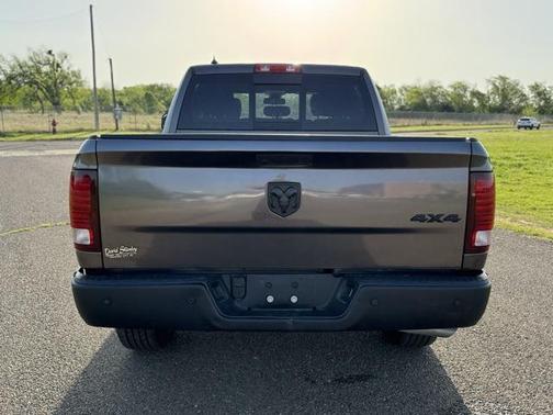 2023 RAM 1500 Classic Warlock Crew Cab 4x4 5'7' Box
