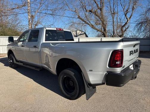 2026 RAM 3500 Tradesman Crew Cab 4x4 8' Box