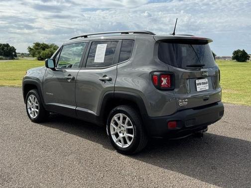 2022 Jeep Renegade Latitude