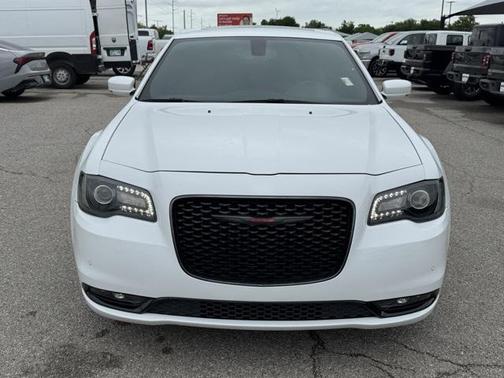 2022 Chrysler 300 S