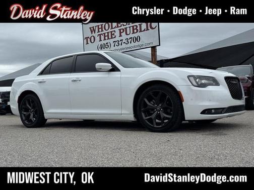 2022 Chrysler 300 S